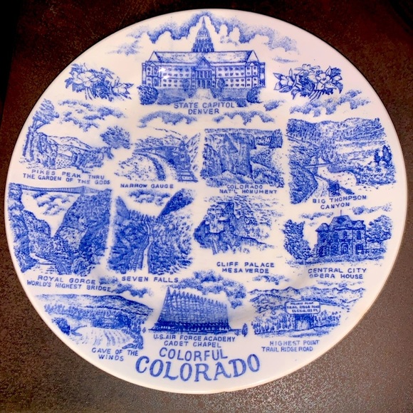 1960s Blue & White Ceramic Colorado Tourist Souvenir Collectible Display Plate - Picture 1 of 17